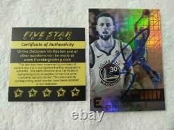 2017-18 PANINI STEPHEN CURRY Hand-Autographed GS WARRIORS Card withCOA HOT ITEM