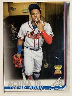 2019 Topps Series 1 Ronald Acuna Hand Sign Variation SP Rookie Atlanta Braves