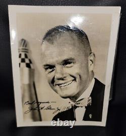 ASTRONAUT JOHN GLENN HAND SIGNED AUTOGRAPHED PHOTO Personal LOOK ON BACK