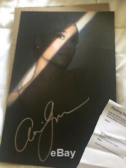 AUTOGRAPHED Sweetener HAND SIGNED Litho Ariana Grande (Limited /10,000)