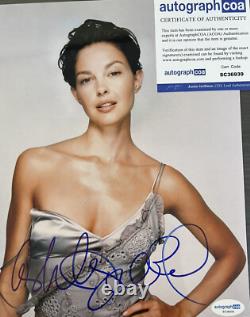 Ashley Judd Hand Signed In Person Autographed Bold Full Signature Rare ACOA COA