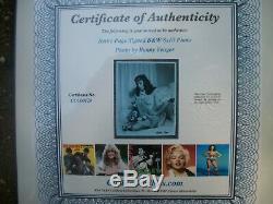 BETTIE PAGE- 8X10 HAND SIGNED B&W AUTOGRAPH WITH COA / AWESOME! Price lowered