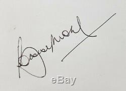 Bobby Moore Hand Signed Autograph West Ham Utd & England World Cup 1966 Captain