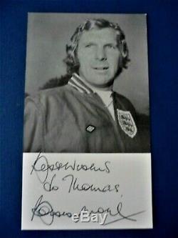Bobby Moore Original Autograph Card Hand Signed World Cup 1966
