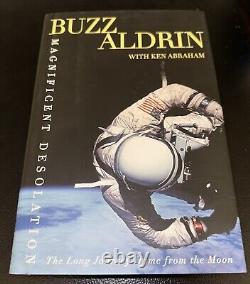 Buzz Aldrin hand signed Magnificent Desolation Book Apollo 11 Moonwalker