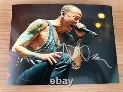 Chester Bennington original hand signed autographed photo + COA (Linkin Park)
