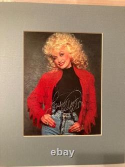 DOLLY PARTON Hand Signed Original Autograph 5x7 photo Matted