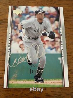 Derek Jeter Hand Signed Autographed New York Yankees Baseball Card WithCOA