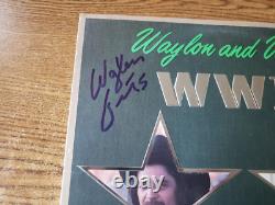 HAND SIGNED WAYLON JENNINGS 1982 EXCELLENT, WAYLON And WILLIE WWII LP33