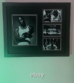 Hand Signed Akon 10x8 Mounted Display, singers Autographs +coa