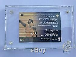 KOBE BRYANT HAND AUTOGRAPHED UD Game Floor 2002-03 Hardcourt #KB-F w COA MINT