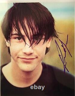 Keanu Reeves Hand Signed Autographed Vintage 8 x10 Photo includes COA