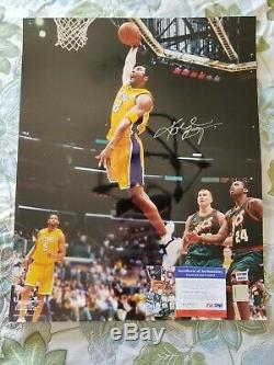 Kobe Bryant Hand Signed Autographed 16x20 #8 Vintage One Hand Dunk PSA/DNA