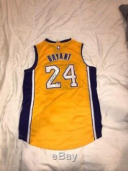 Kobe Bryant Hand Signed Autographed La Lakers Yellow Jersey 24 With Coa