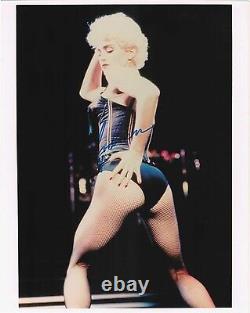 MADONNA ORIGINAL HAND SIGNED AUTOGRAPH 8x10 PHOTO 80's POP SO SEXY