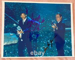 MEN IN BLACK WILL SMITH TOMMY LEE JONES Hand Signed Autographed 8 X 10 PHOTO COA