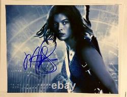 MILLA JOVOVICH Resident Evil Autographed 10 x 8 Hand Signed Photo COA