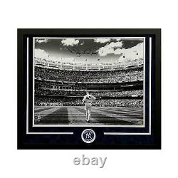 Mariano Rivera Hand Signed & Framed New York Yankees 16x20 Baseball Photo