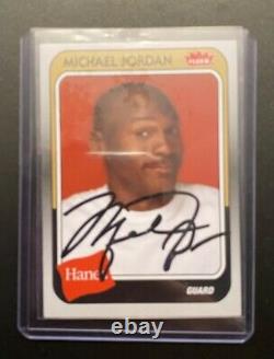 Michael Jordan Hand-Signed AUTO Trading Card 2019 FLEER Hanes #MJ-11 Autograph