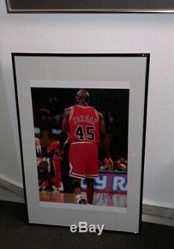 Michael Jordan Huge Autographed Glossy Poster 30.3x44.8cm Hand-Signed Auto withLOA