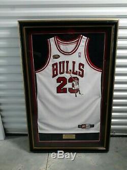 Michael Jordan Uda Upper Deck Autographed Nba Finals Jersey Hand Painted #2/6