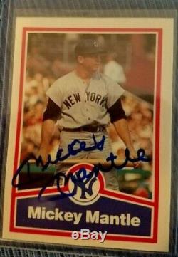 Mickey Mantle Autographed(hand Signed) Cards