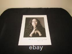 NATALIE MERCHANT HAND SIGNED 8x10 PHOTO 10,000 MANIACS 2010