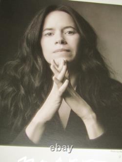 NATALIE MERCHANT HAND SIGNED 8x10 PHOTO 10,000 MANIACS 2010