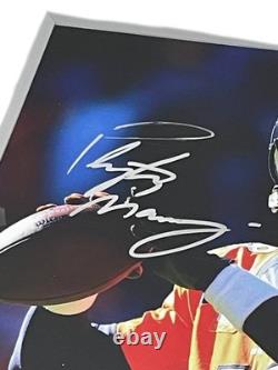 Peyton Manning Hand Signed Photo Autographed BAS Authentication