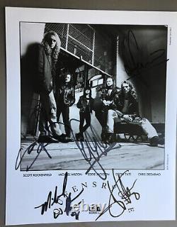QUEENSRYCHE ORIGINAL GROUP Hand Signed Autographed 8 X 10 PHOTO WithCOA