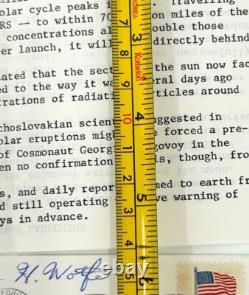 RARE! 1969 THE PIONEER 9 PROJECT NASA Scientists Hand Signed Autographs