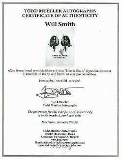 RARE! Men In Black 2 Will Smith Hand Signed Press Kit Todd Mueller COA