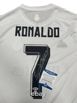 RONALDO Soccer Jersey Hand Signed Autographed BECKETT AUTHENTICATION SERVICES