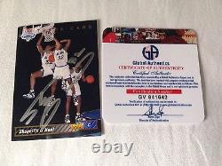 Shaquille O'Neal HAND SIGNED 92 Upper Deck Trade GLOBAL AUTHENTICS COA Stock #01