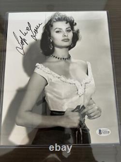Sophia Loren Hand Signed Autographed Italian Sex Symbol Icon Beckett Bas Coa