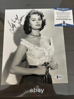 Sophia Loren Hand Signed Autographed Italian Sex Symbol Icon Beckett Bas Coa