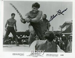 Steve Reeves Hand Signed Photograph, MORGAN THE PIRATE (1961)