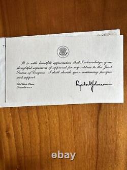 1963 La Maison Blanche Lyndon B. Johnson Carte signée à la main avec enveloppe? Authentifié