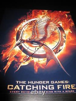 Affiche dédicacée de Suzanne Collins pour Catching Fire, Photo 8x10 signée à la main avec certificat d'authenticité