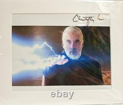 Autographe monté signé à la main de Christopher Lee avec certificat 12 x 18 cm environ