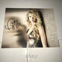 Autographed Hand Signé Photo De Taylor Swift Promo Fearless Autograph
