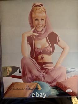 Barbara Eden Je rêve de Jeannie 11x14 Signé à la main Autographe JSA Témoin COA