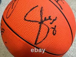 Basketball signé des Atlanta Hawks Lenny Wilkins Dick Helm Stan Albeck Mutombo