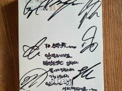 Bts Bangtan Boys Love Yourself Son Album Promo Autographed Hand Signé