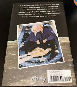 Buzz Aldrin a signé à la main le livre 'Magnificent Desolation: Apollo 11 Moonwalker'