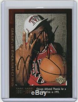 Carte D'autographe N ° 23 Michael Jordan Avec Taureaux De Chicago / White Sox De Coa Signés À La Main