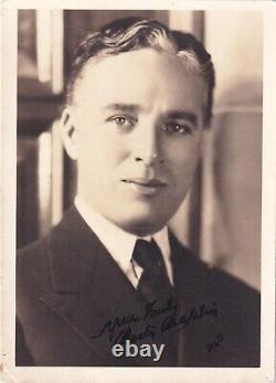 Charlie Chaplin Scarce Authentic Original Signé À La Main Autographe Rare Photo