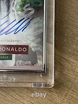 Cristiano Ronaldo Auto 7/25 Topps 768 Meilleur Buteur De Tous Les Temps En Hand