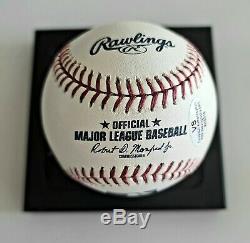 Donald Trump Signée À La Main Autographié Romlb Baseball Avec Coa + 10 Coins Collector