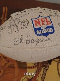 FOOTBALL D'AUTOGRAPHE SIGNÉ À LA MAIN PAR DES ANCIENS DE LA NFL D'OCCASION